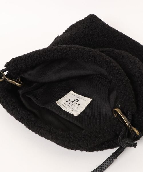 BILLABONG（ビラボン）の「【BILLABONG/ビラボン】BOA SHOULDER BAG/もこもこボア巾着(きんちゃく)バッグ（ショルダーバッグ・レディース・ブラック/レオパード・FREE）」の3枚目の写真