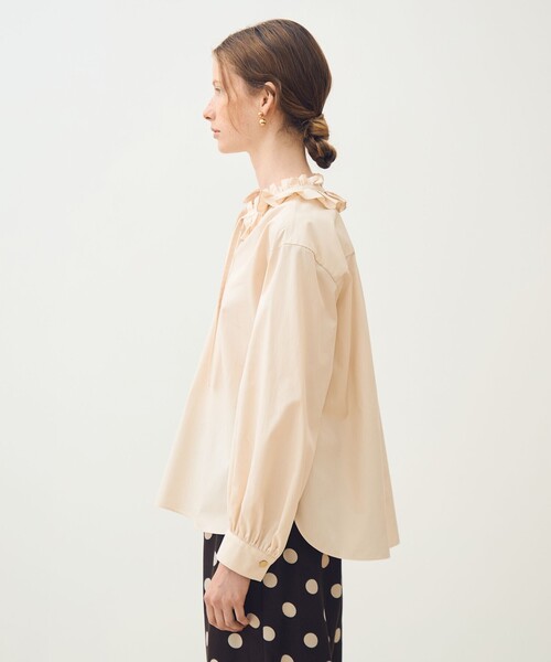 TOMORROWLAND collection（トゥモローランドコレクション）の「ライトモールスキン ラッフルブラウス（シャツ/ブラウス・レディース・ピンク/ブラウン/ライトベージュ・36）」の6枚目の写真