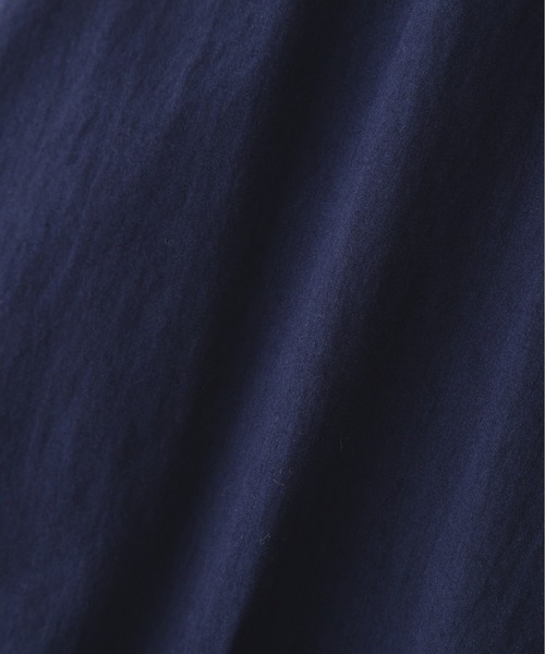 MHL.（エムエイチエル）の「COTTON NYLON PLAINWEAVE（ブルゾン・メンズ・グレー/インディゴブルー・MEDIUM/LARGE）」の11枚目の写真