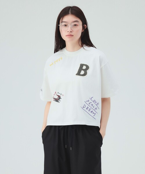 BEAMS HEART(ビームスハート)の「ロゴ 刺繍 Tシャツ(Tシャツ/カットソー・レディース・ネイビー/グリーン/オフホワイト・FREE)」の4枚目の写真