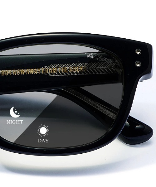 CRIMIE(クライミー)の「CRIMIE/クライミー/ROB BIKER SHADE PHOTOCHROMIC LENS SUNGLASSES (調光レンズ)(サングラス・メンズ・ブラック・F)」の4枚目の写真