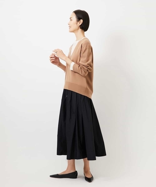 MICHEL KLEIN（ミッシェル・クラン）の「[セットアップ対応/コージーボトム]ライトギャザースカート（スカート・レディース・ブラック/カーキ・38）」の15枚目の写真