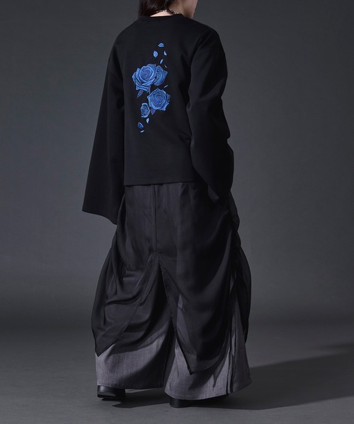 Ellno Loset(エルノロゼット)の「バックフラワー刺繍ポンチロンT(Tシャツ/カットソー・メンズ・ブラック/オフホワイト・LARGE/MEDIUM/SMALL)」の16枚目の写真