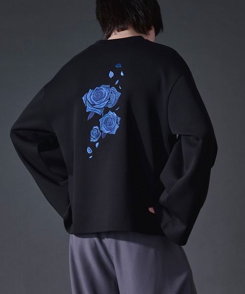 Ellno Loset(エルノロゼット)の「バックフラワー刺繍ポンチロンT(Tシャツ/カットソー・メンズ・ブラック/オフホワイト・LARGE/MEDIUM/SMALL)」の5枚目の写真