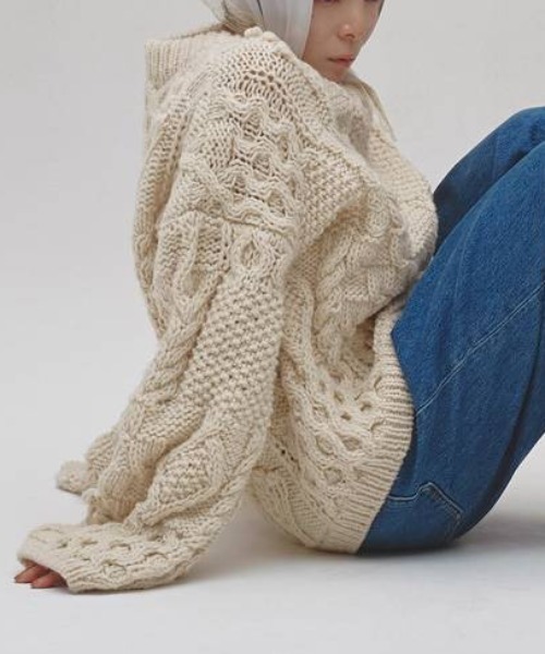 TODAYFUL（トゥデイフル）の「【TODAYFUL/トゥデイフル】Pattern Hand Knit/パターンハンドニット（ニット/セーター・レディース・キナリ/ブラウン・FREE）」の5枚目の写真