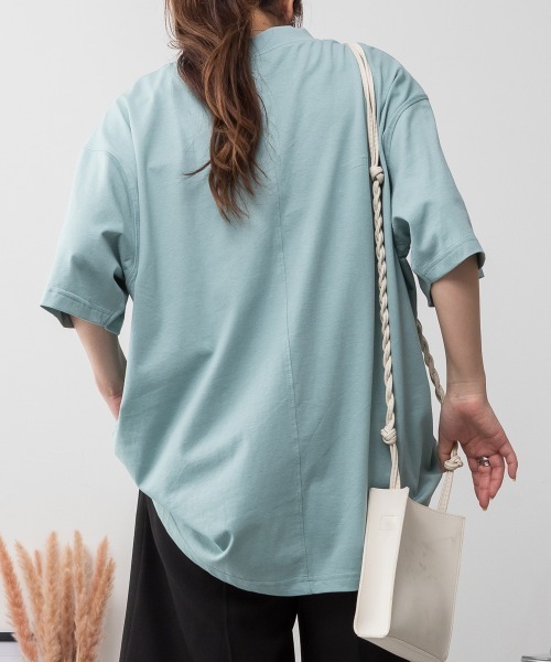 aity(アイティ)の「M-5L オーバーサイズ コットンパネルTシャツ(Tシャツ/カットソー・レディース・オフホワイト/チャコールグレー/ブラック/ミント/杢グレー・4L~5L/LL~3L/M~L)」の13枚目の写真
