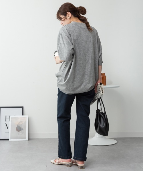 aity(アイティ)の「M-5L オーバーサイズ コットンパネルTシャツ(Tシャツ/カットソー・レディース・オフホワイト/チャコールグレー/ブラック/ミント/杢グレー・4L~5L/LL~3L/M~L)」の9枚目の写真