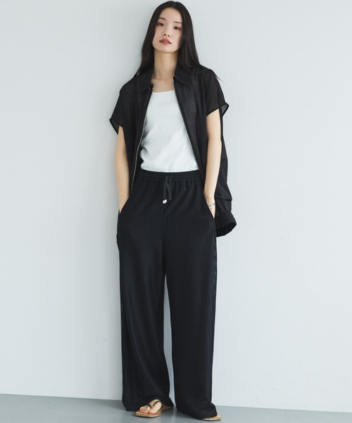 Doux archives(ドゥアルシーヴ)の「【WEB限定カラー有】フレンチスリーブジップシアージャケット(ブルゾン・レディース・ベージュ/チャコールグレー/ブラック・FREE)」の19枚目の写真