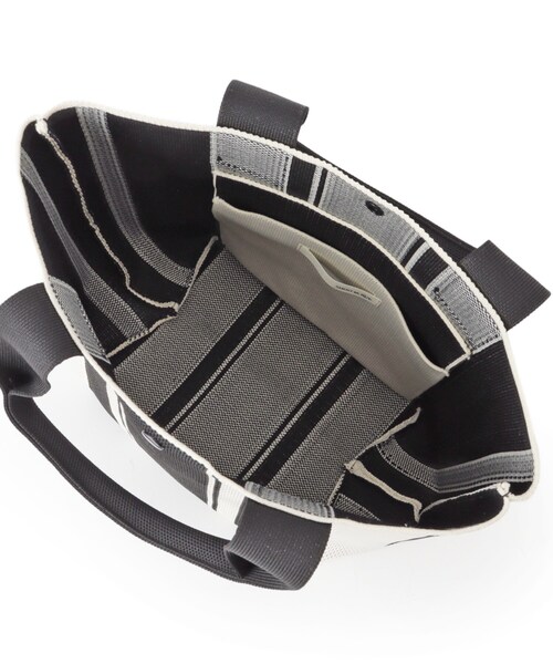 SHOO・LA・RUE（シューラルー）の「ニットランチトートバッグ（トートバッグ・レディース・グレー系3/ブラック系5/ブラック系/ブルー系・00）」の8枚目の写真