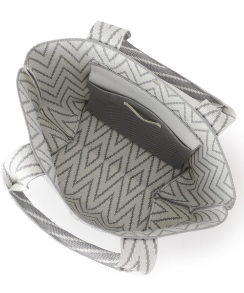 SHOO・LA・RUE（シューラルー）の「ニットランチトートバッグ（トートバッグ・レディース・グレー系3/ブラック系5/ブラック系/ブルー系・00）」の9枚目の写真