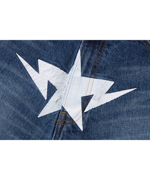 A BATHING APE(アベイシングエイプ)の「TWIN STA RELAXED FIT DENIM SHORTS(デニムパンツ・メンズ・ブラック/ライトインディゴブルー・SMALL/X-LARGE/MEDIUM/XX-LARGE/LARGE)」の7枚目の写真