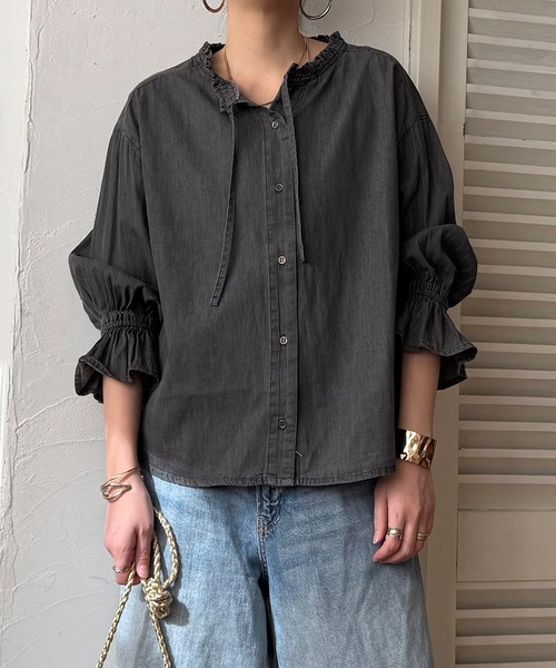 LBC（エルビーシー）の「デニムコットンシャーリングブラウス（シャツ/ブラウス・レディース・ブルー/ブラック/ホワイト・M）」の5枚目の写真