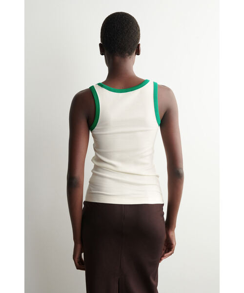COS(コス)の「リブ編みコットンタンクトップ(タンクトップ・レディース・ホワイト系/ブラック/ベージュ系その他/ホワイト×グリーン/ブラウン系その他・XS/36/38/L/M)」の20枚目の写真