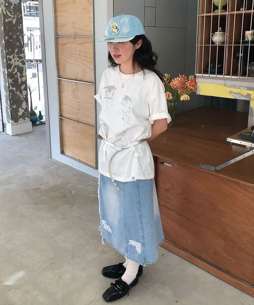 TYPESERVICE（タイプサービス）の「Spiked Dot Denim Skirt [Blue]（スカート・レディース・その他・SMALL/MEDIUM）」の6枚目の写真