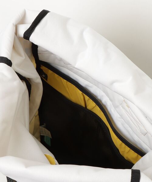 KEEN（キーン）の「NYLON DAYPACK / ナイロン デイパック（バックパック/リュック・メンズ・イエロー系その他・OS）」の4枚目の写真