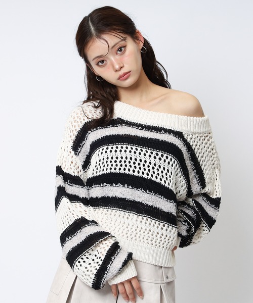 SPIRALGIRL(スパイラルガール)の「ボーダー透かし編みショートニット(ニット/セーター・レディース・ホワイト/ブラック/ブルー・FREE)」の21枚目の写真