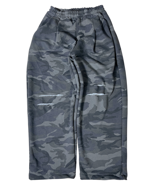 SK8ER ROCK(スケーターロック)の「Cut Off Camouflage Sweat Wide Pants ((gray))(スウェットパンツ・レディース・その他・LARGE/MEDIUM)」の1枚目の写真