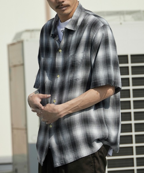 TOWNCRAFT（タウンクラフト）の「TOWNCRAFT/タウンクラフト 60S LOOP COLLAR SHIRT オンブレチェック オープンカラー 2026年春夏（シャツ/ブラウス・メンズ・ブラック/グレー・M/L）」の18枚目の写真