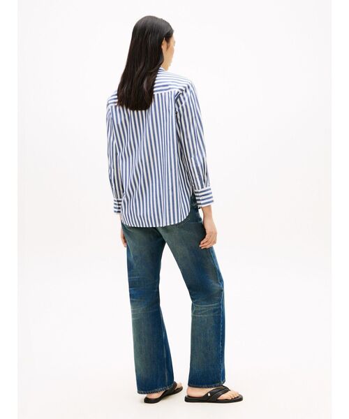 TOMMY HILFIGER（トミーヒルフィガー）の「AF ESS POPLIN EASY FIT SHIRT（シャツ/ブラウス・レディース・マルチ・32inch/34inch/36inch）」の4枚目の写真