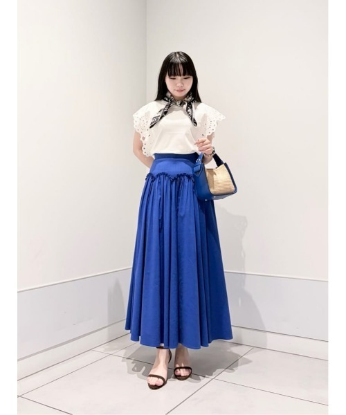 LOULOU WILLOUGHBY(ルルウィルビー)の「【LOULOU WILLOUGHBY】コットンリネンスカラップスカート(スカート・レディース・ブルー/ブラック・2/1)」の15枚目の写真