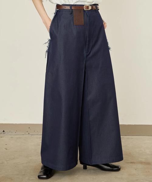 I'm here:(アイムヒアー)の「【i'm here :】" TUBE " PANTS(スラックス・メンズ・ネイビー/ブラック/ブラウン・L/M)」の1枚目の写真
