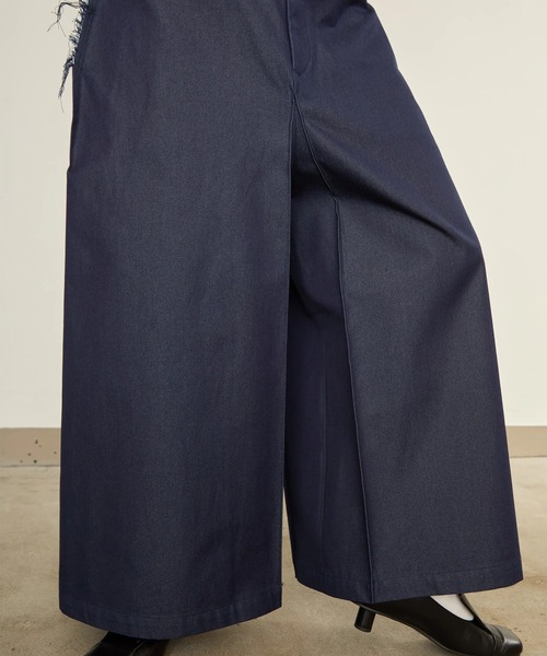 I'm here:(アイムヒアー)の「【i'm here :】" TUBE " PANTS(スラックス・メンズ・ネイビー/ブラック/ブラウン・L/M)」の13枚目の写真