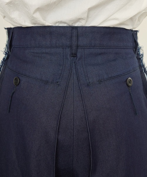 I'm here:(アイムヒアー)の「【i'm here :】" TUBE " PANTS(スラックス・メンズ・ネイビー/ブラック/ブラウン・L/M)」の21枚目の写真