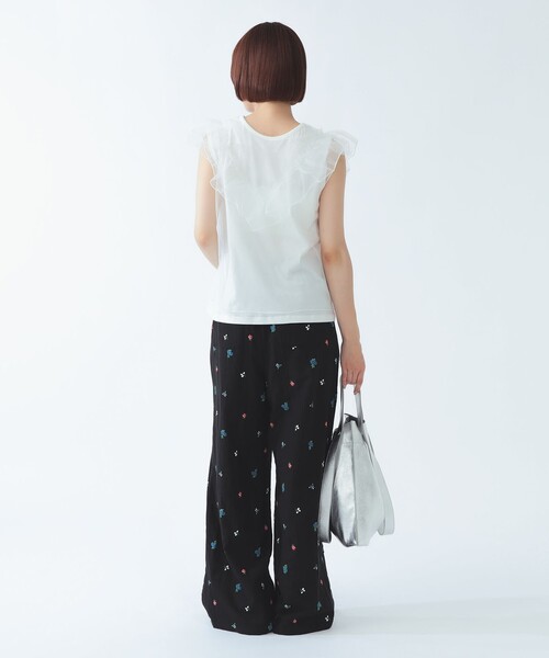 Ray BEAMS(レイビームス)の「【8/6 再値下げ】チュール レイヤー ラッフル フレンチスリーブ(Tシャツ/カットソー・レディース・ホワイト/ブラック・ONE SIZE)」の5枚目の写真
