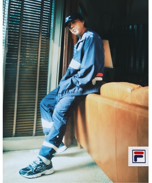 FILA(フィラ)の「TRACK JACKET(ナイロンジャケット・メンズ・ネイビー/アイボリー/ライトグレー・XL/L/M/S)」の10枚目の写真