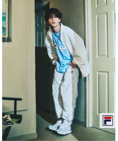 FILA(フィラ)の「TRACK JACKET(ナイロンジャケット・メンズ・ネイビー/アイボリー/ライトグレー・XL/L/M/S)」の8枚目の写真