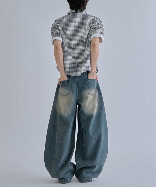 EPNK(イーピーエヌケー)の「Cropped Seersucker check Shirt / クロップドシアサッカーチェックシャツ(シャツ/ブラウス・メンズ・ブラック/サックスブルー/アイボリー・SMALL/MEDIUM/LARGE)」の11枚目の写真