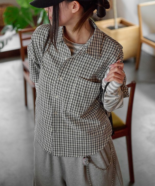 EPNK(イーピーエヌケー)の「Cropped Seersucker check Shirt / クロップドシアサッカーチェックシャツ(シャツ/ブラウス・メンズ・ブラック/サックスブルー/アイボリー・SMALL/MEDIUM/LARGE)」の17枚目の写真