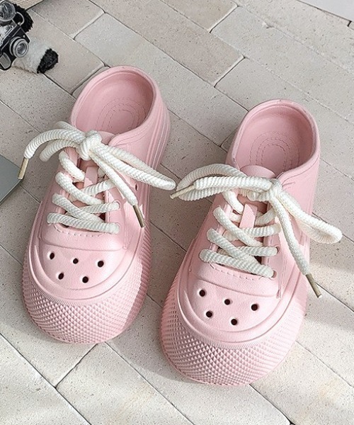 Vipoa（ヴィポア）の「Laceup slipon Crocs（サンダル・レディース・ホワイト/ブラック/ピンク・MEDIUM/SMALL/LARGE）」の19枚目の写真