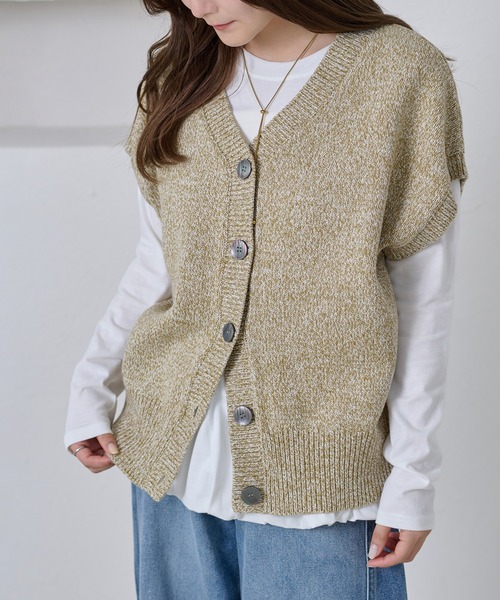 apres jour clair(アプレジュールクレア)の「【apres jour clair】刺繍デザインニットベスト(ベスト・レディース・グリーン/アイボリー/チャコールグレー・フリー/X-LARGE)」の13枚目の写真