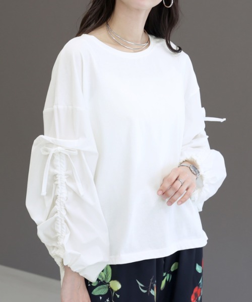 Aletta vita(アレッタビータ)の「機能性袖ドロスト異素材ブラウスプルオーバー(Tシャツ/カットソー・レディース・ブラック/オフホワイト・FREE)」の2枚目の写真