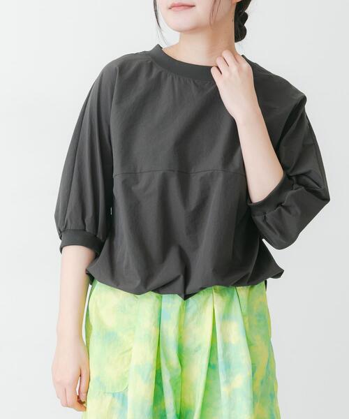 EKAL（エカル）の「『吸水速乾/通気性/軽量』DOT AIR SHORT-SLEEVE PULLOVER（Tシャツ/カットソー・レディース・ブラック/チャコールグレー/オレンジ系その他/ブラウン・ONE）」の5枚目の写真