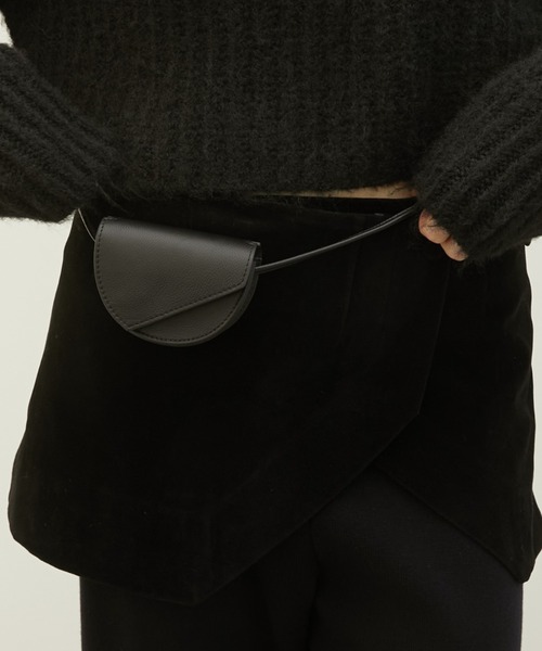 LA PEAU DE GEM(ラポドゥジェム)の「【LA PEAU DE GEM】The Capsule Keeper/カプセルキーパー(ショルダーバッグ・レディース・ブラック・FREE)」の8枚目の写真