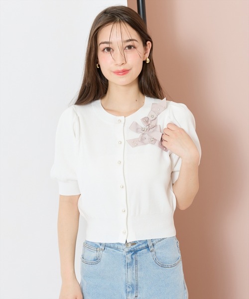 WILLSELECTION（ウィルセレクション）の「リボンデコレーションカーディガン（カーディガン/ボレロ・レディース・ピンク/ブラック系その他/オフホワイト/ブラック/サックスブルー・FREE）」の6枚目の写真