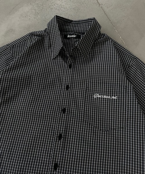 kutir(クティール)の「ASSORTED DESIGN CROPPED SHIRT/アソートデザインクロップドシャツ(シャツ/ブラウス・メンズ・オフホワイト/ブラック/ライトブルー/ボルドー・MEDIUM/LARGE)」の14枚目の写真