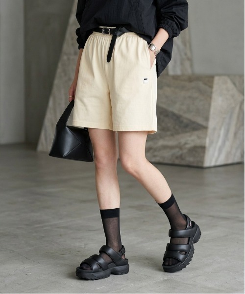 FILA(フィラ)の「SHORT PANTS(その他パンツ・レディース・ブラック/ネイビー/アイボリー・L/M/S/XL)」の1枚目の写真