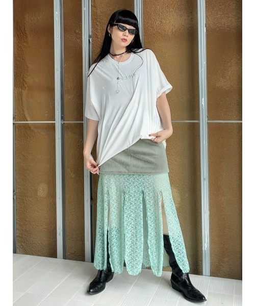 ELCHELE(エルチェレ)の「ELCHELE BROWSING TEE(Tシャツ/カットソー・レディース・ダークウッド/スミクロ/オフホワイト・FREE)」の22枚目の写真