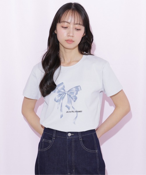 JILL by JILL STUART（ジルバイジルスチュアート）の「フォトジェニックリボンTシャツ（Tシャツ/カットソー・レディース・ブルー/ピンク/ホワイト系その他/ホワイト・FREE）」の9枚目の写真