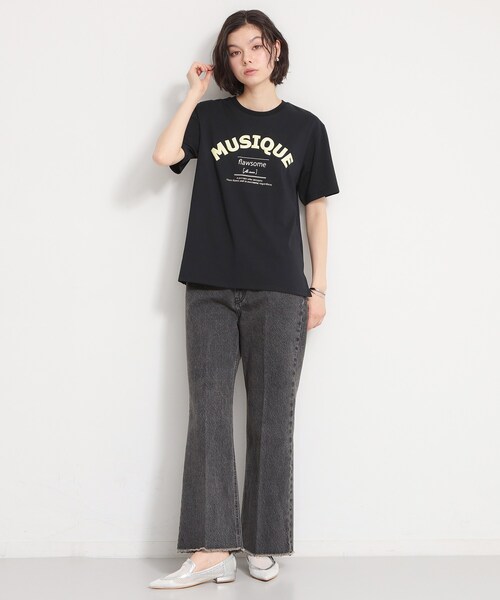 THE SHOP TK （ザ ショップ ティーケー ）の「【ひんやりさらさら】ロゴアソートクルーネックTシャツ（Tシャツ/カットソー・レディース・ブラック/ホワイト系3/オフホワイト/ブラウン系その他2/アイボリー系/ブラック系その他・12/13）」の13枚目の写真