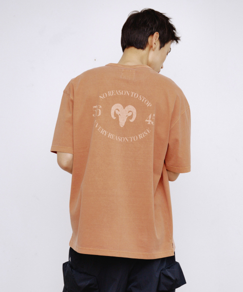 KALAPATTHAR（カラパタール）の「VINTAGE COW GRAPHIC SHORT-SLEEVED POCKET T-SHIRT - ORANGE（Tシャツ/カットソー・メンズ・その他・LARGE/X-LARGE/MEDIUM）」の3枚目の写真