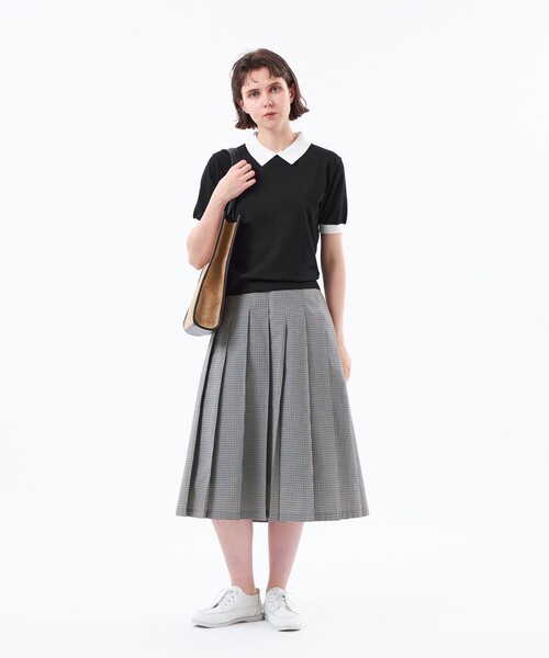 MACKINTOSH PHILOSOPHY（ﾏｯｷﾝﾄｯｼｭ ﾌｨﾛｿﾌｨｰ）の「【WEB&一部店舗限定】ポロカラーニット（ポロシャツ・レディース・ブラウン系その他4/ダークネイビー/ブラック・38）」の4枚目の写真