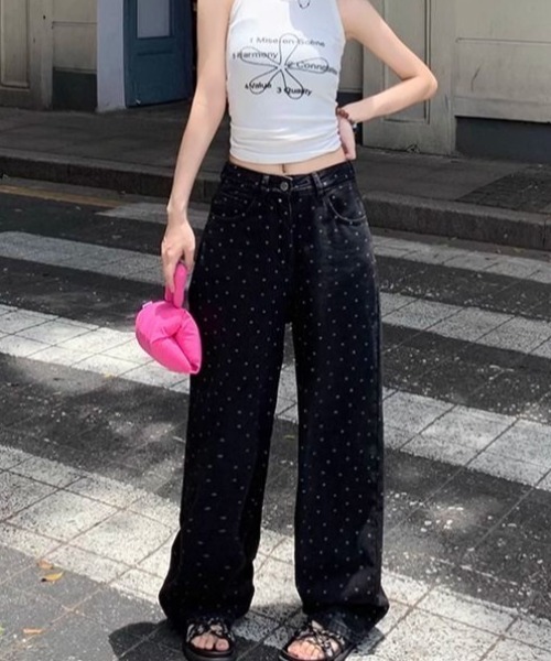 ViViDAY(ビビデー)の「小花柄デニムワイドパンツ(デニムパンツ・レディース・ブラック・M/S/L)」の7枚目の写真