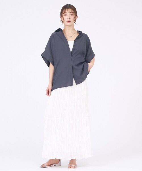 abahouse mavie(アバハウスマヴィ)の「【着痩せシルエット】フレンチスリーブシャツ(シャツ/ブラウス・レディース・サックスブルー/チャコールグレー/ホワイト・フリー)」の12枚目の写真