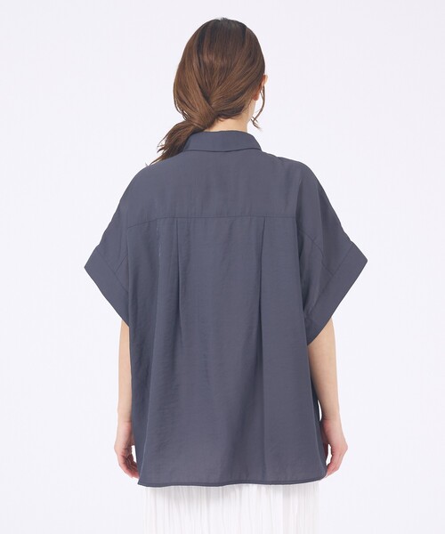 abahouse mavie(アバハウスマヴィ)の「【着痩せシルエット】フレンチスリーブシャツ(シャツ/ブラウス・レディース・サックスブルー/チャコールグレー/ホワイト・フリー)」の17枚目の写真
