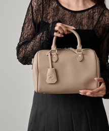 【BEVERLY HILLS POLO CLUB】チャーム付き！ダブルファスナーショルダーバッグ BH-26007N