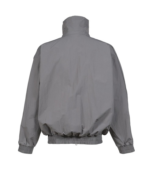 PUMA（プーマ）の「STAND COLLAR JACKET（その他アウター・メンズ・グレー・SMALL/MEDIUM）」の2枚目の写真